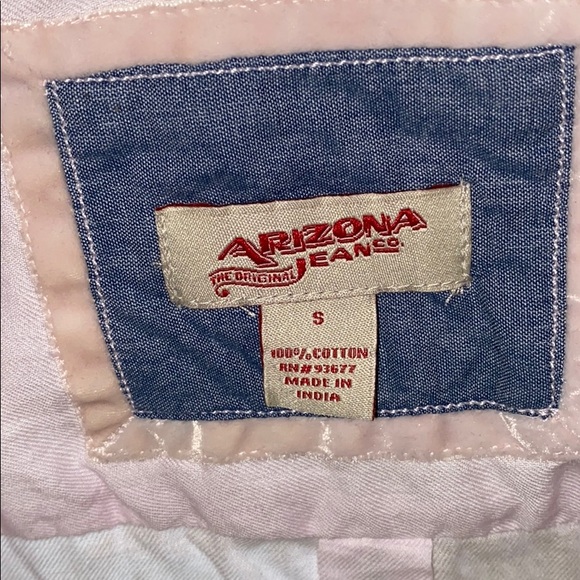 This is a super adorable ombré top! - Picture 2 of 2